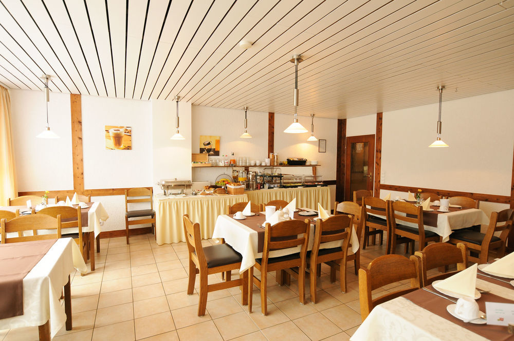 Hotel Herrenhof Любек Екстериор снимка