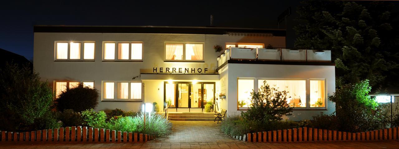 Hotel Herrenhof Любек Екстериор снимка