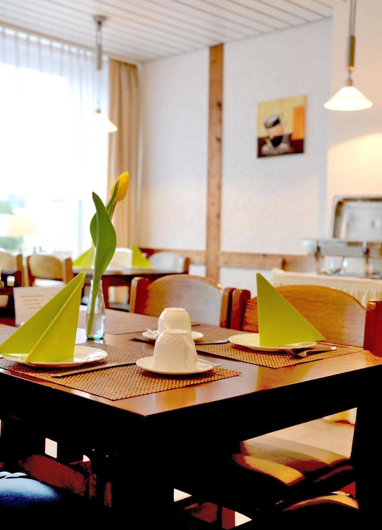 Hotel Herrenhof Любек Екстериор снимка