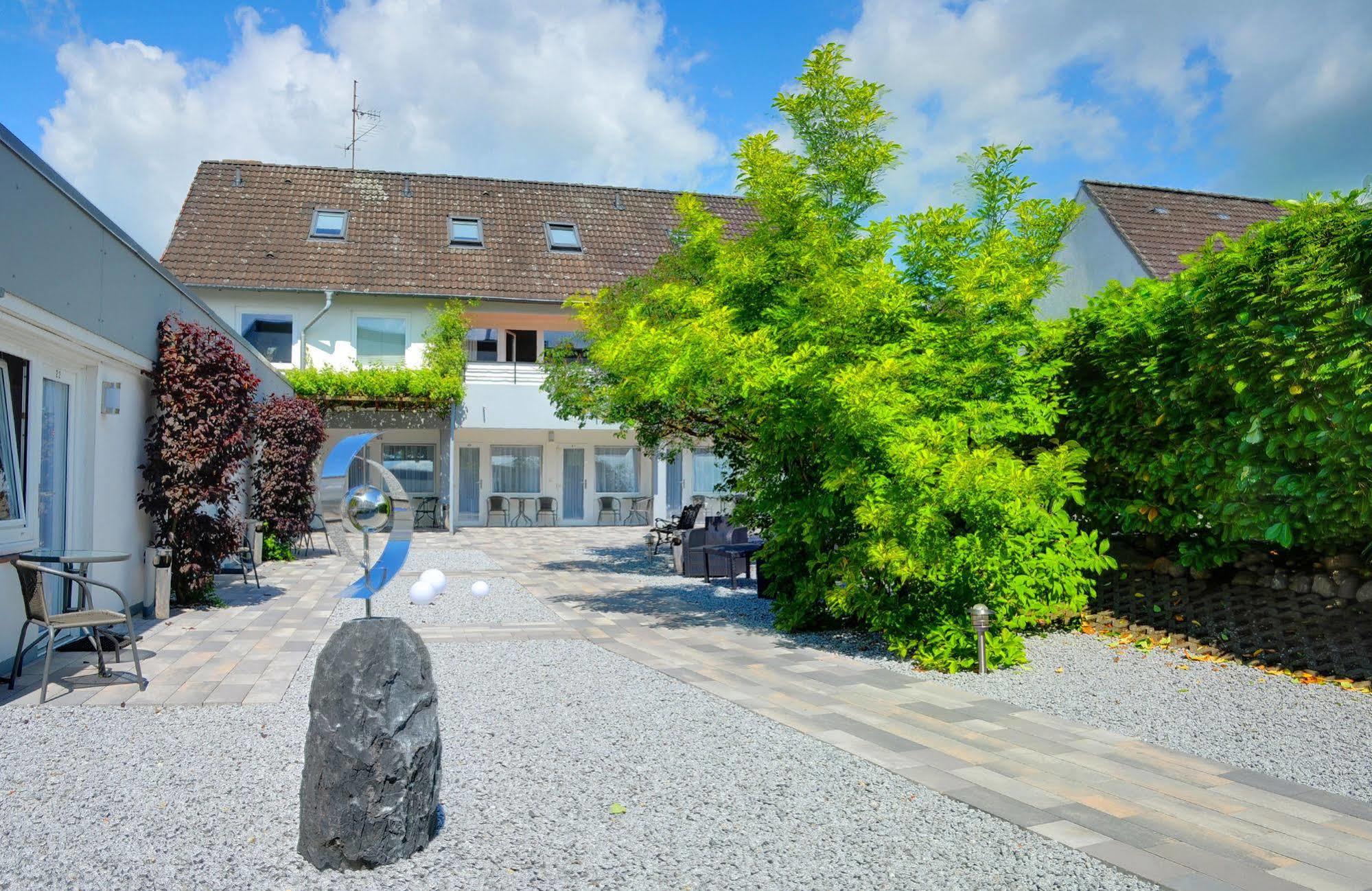 Hotel Herrenhof Любек Екстериор снимка