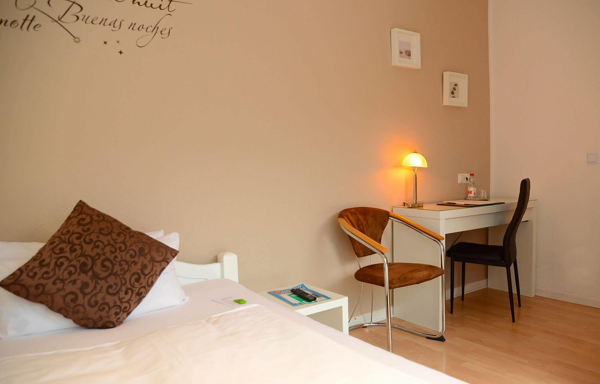 Hotel Herrenhof Любек Екстериор снимка