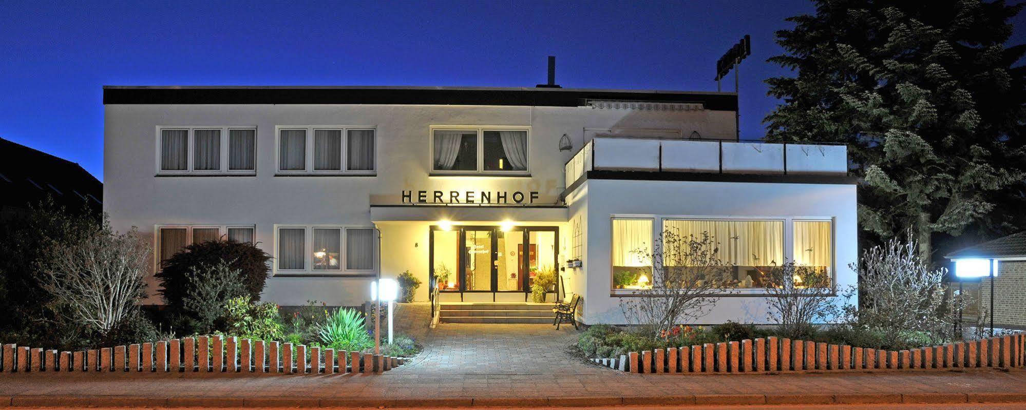 Hotel Herrenhof Любек Екстериор снимка